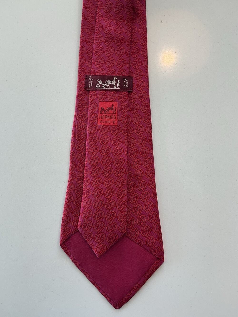Hermes Men’s 100% Silk Tie Red With Geometric Pattern